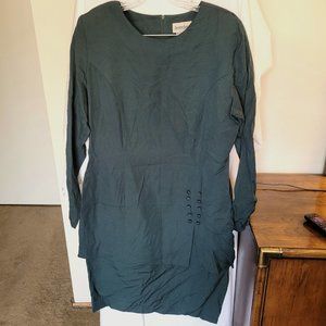 Jennifer Jones Clssic layered Dress Size 10 (305)